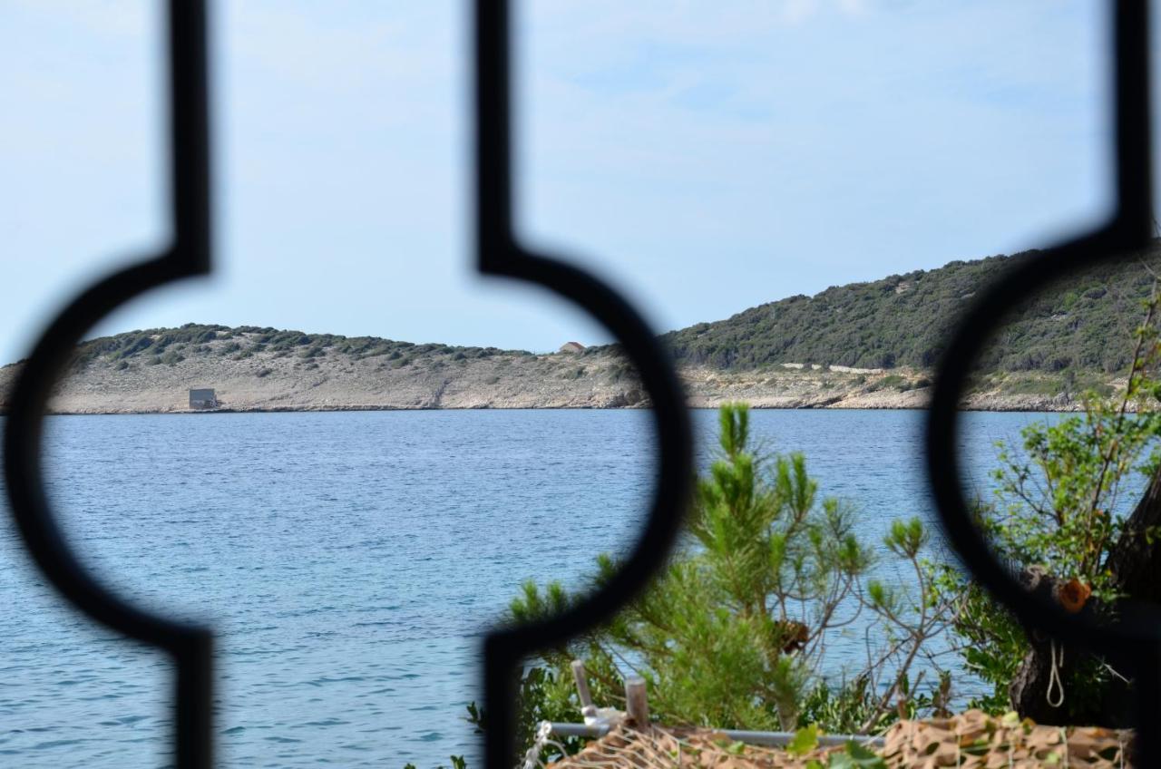 Apartments Martamare Martinšćica Екстериор снимка