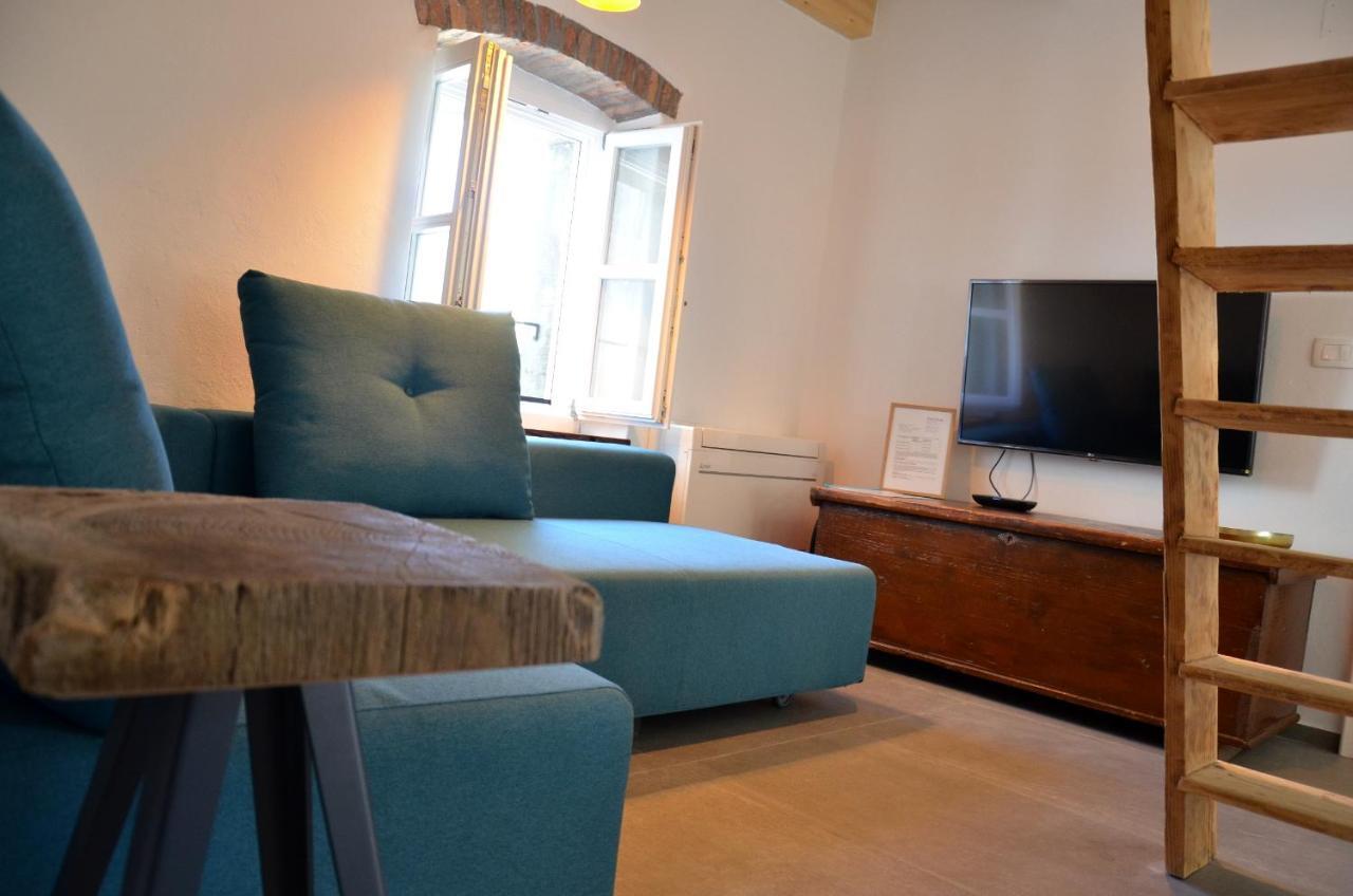 Apartments Martamare Martinšćica Екстериор снимка
